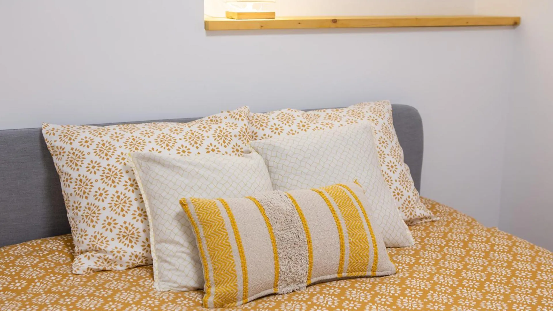 Apartamiento Con Naranjas Málaga 0*,